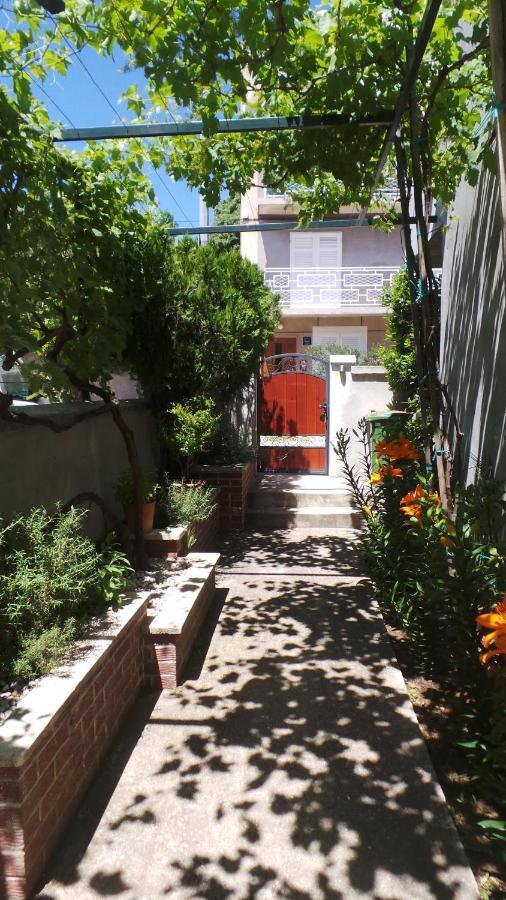 Apartment Jade Vodice Luaran gambar