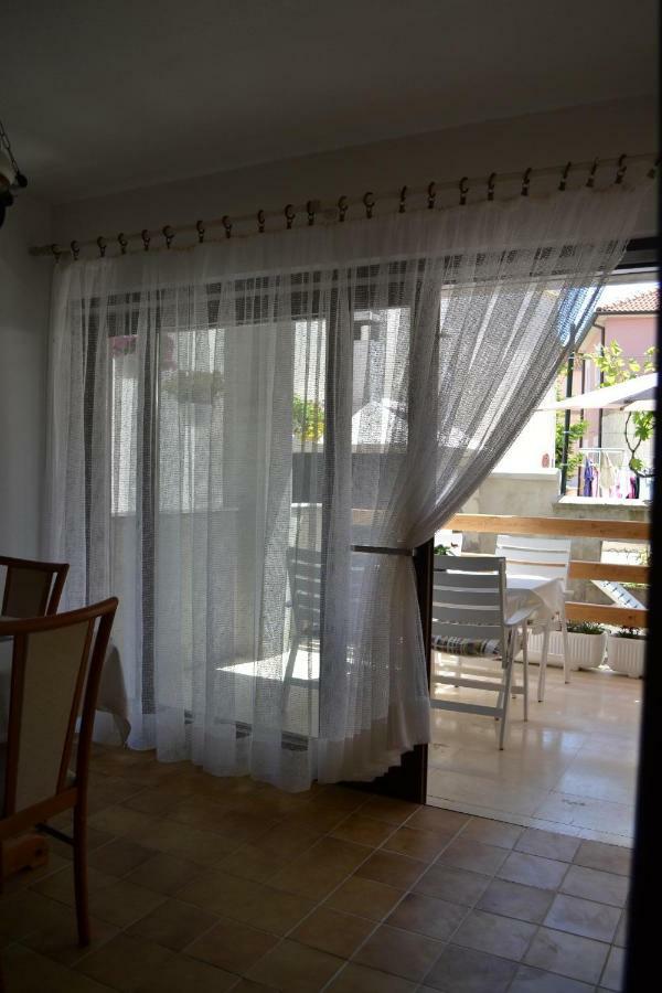 Apartment Jade Vodice Luaran gambar