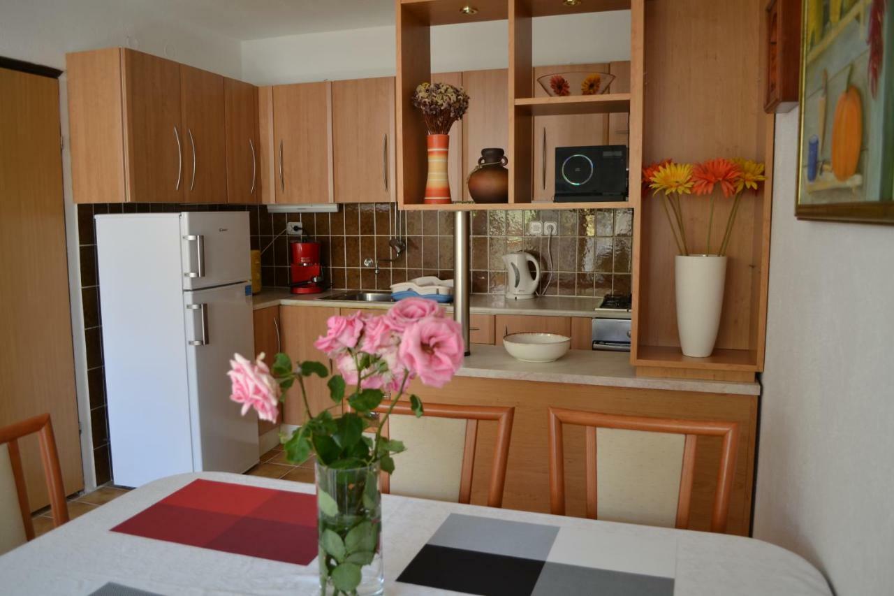 Apartment Jade Vodice Luaran gambar